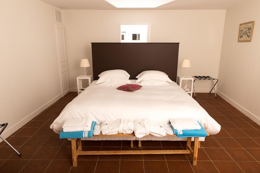 Les Cinq Sens Du Chateau Mayne Lalande Hotel Castelnau-de-Medoc Phòng bức ảnh